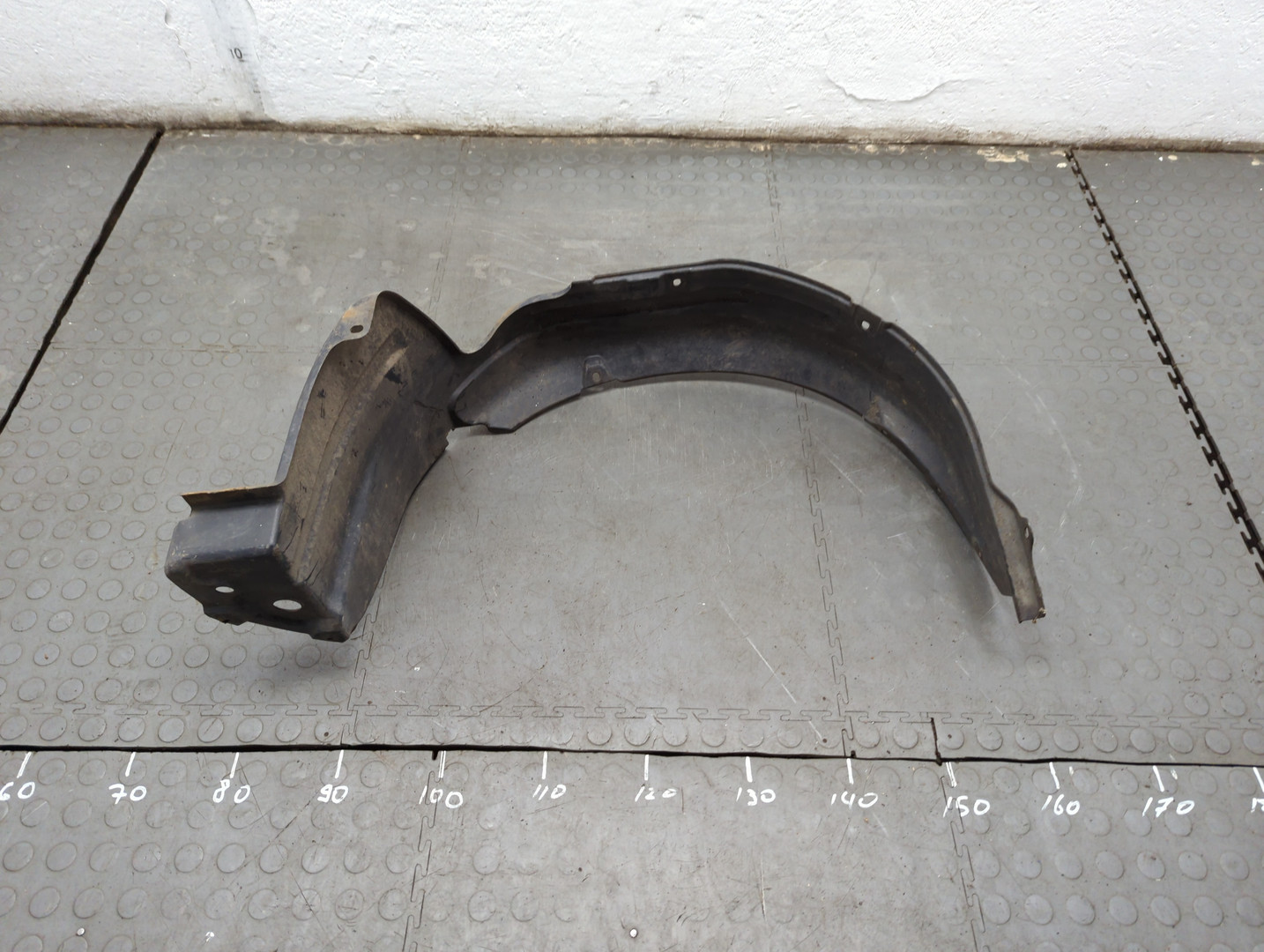 Локер передний правый