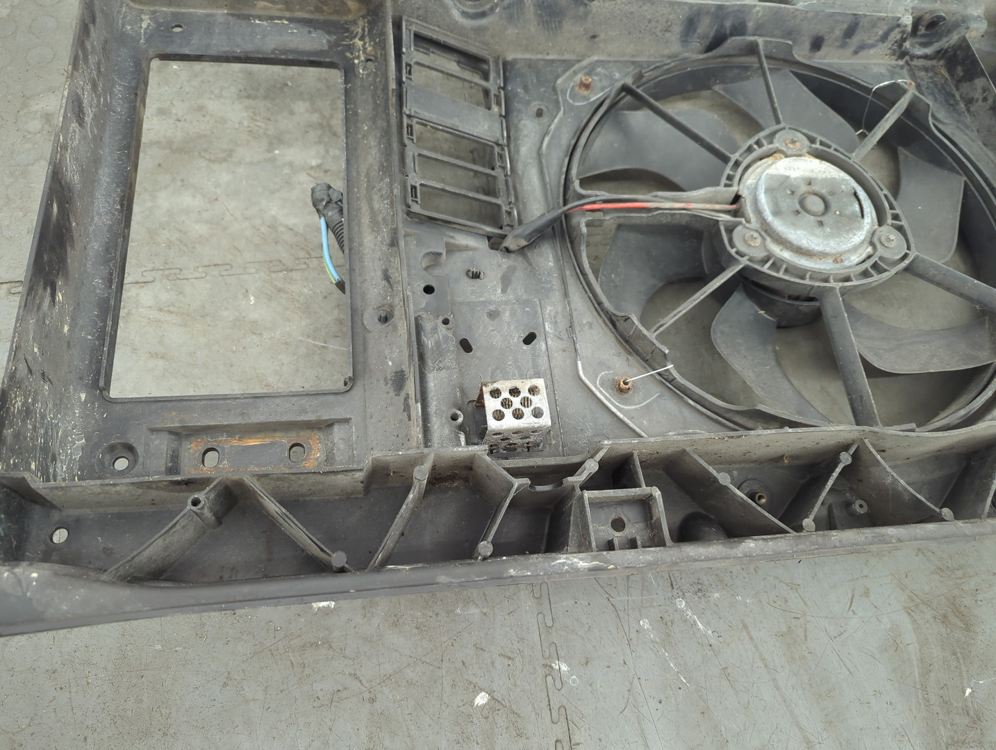 Панель передняя (телевизор)