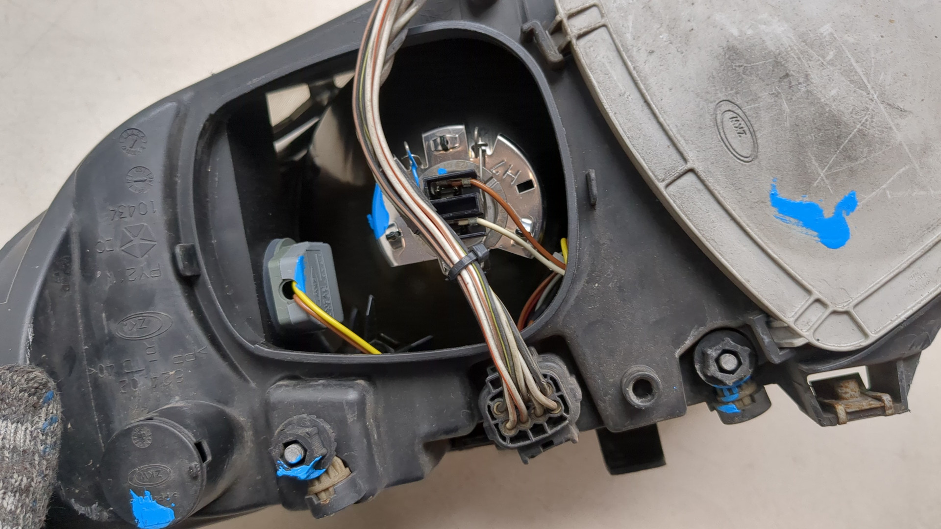 Фара правая