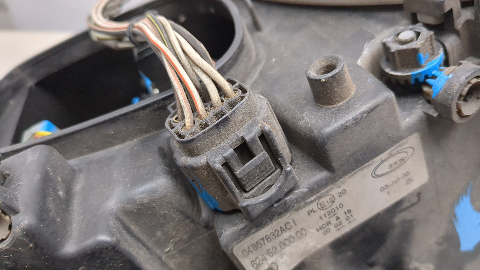 Фара правая