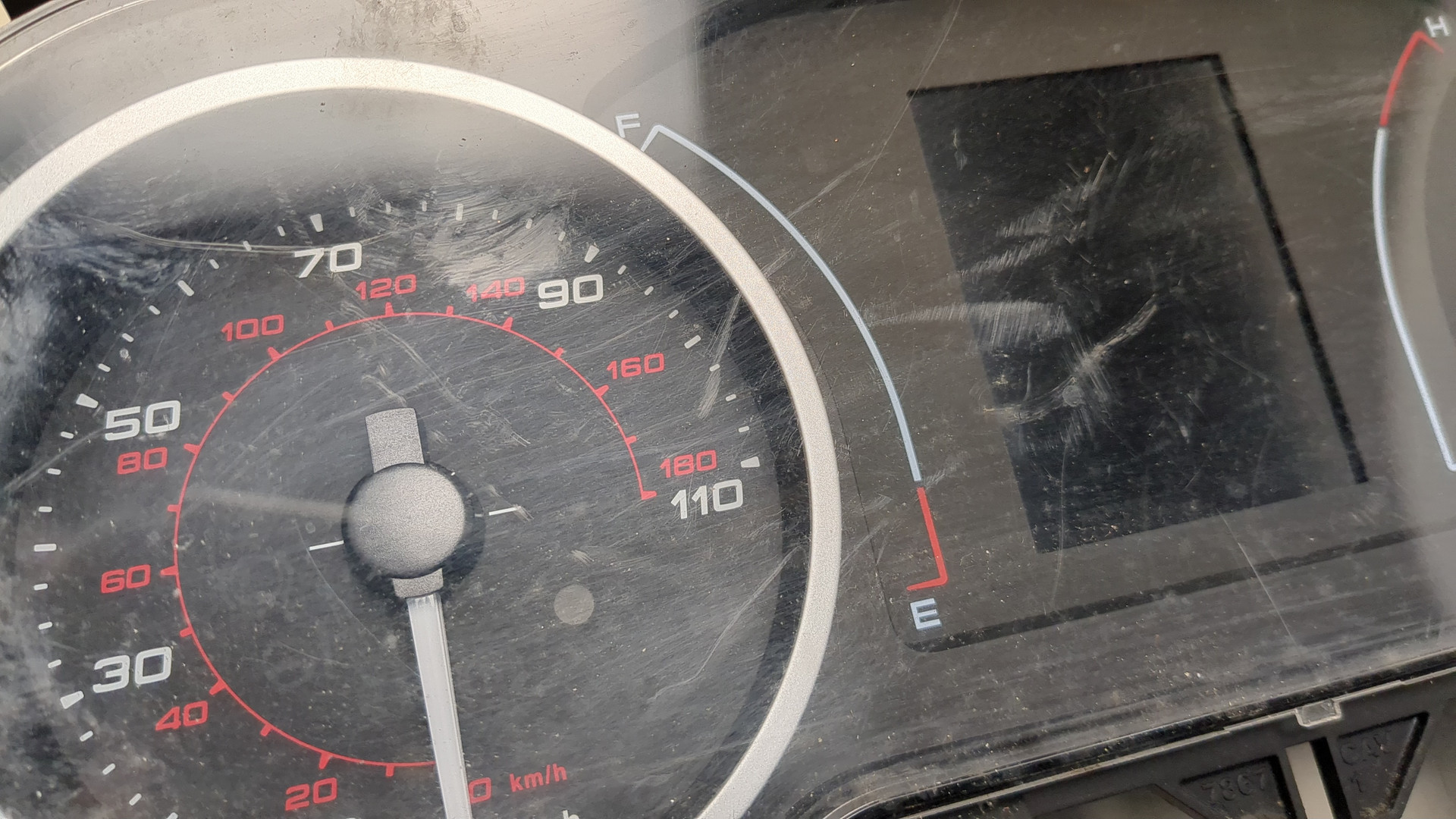 Панель приборов