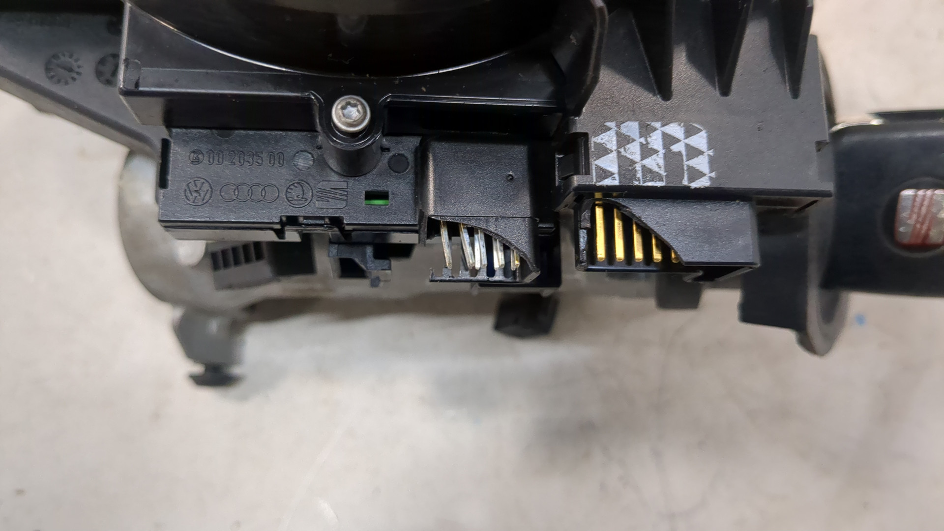 Переключатель подрулевой