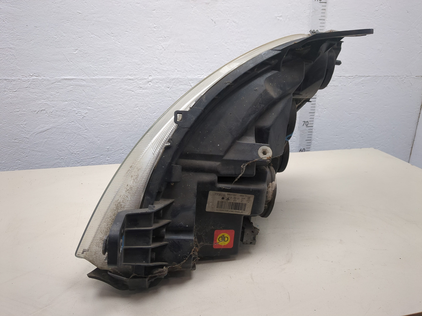 Фара правая