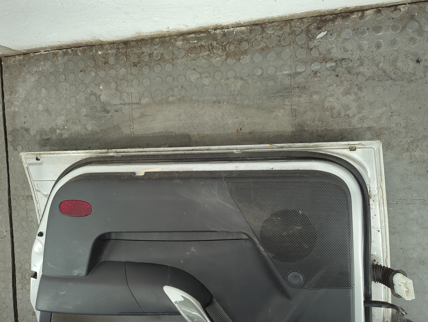 Дверь передняя правая