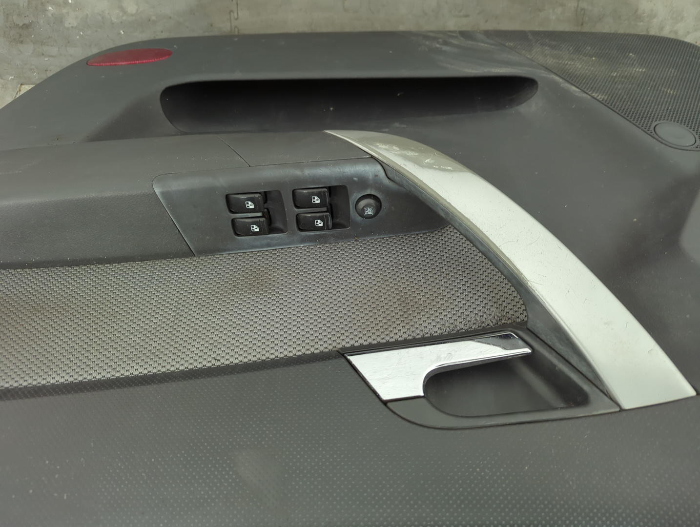 Дверь передняя правая