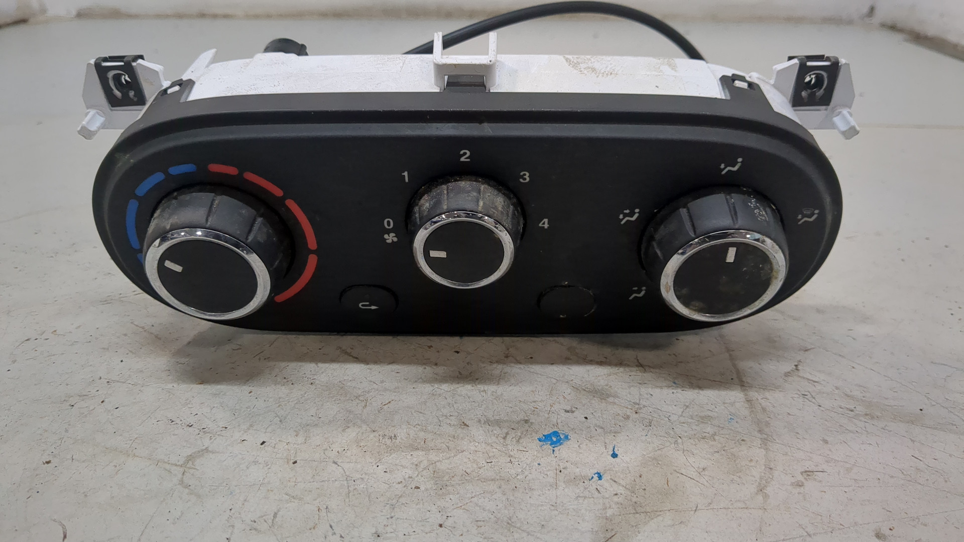 Переключатель отопителя