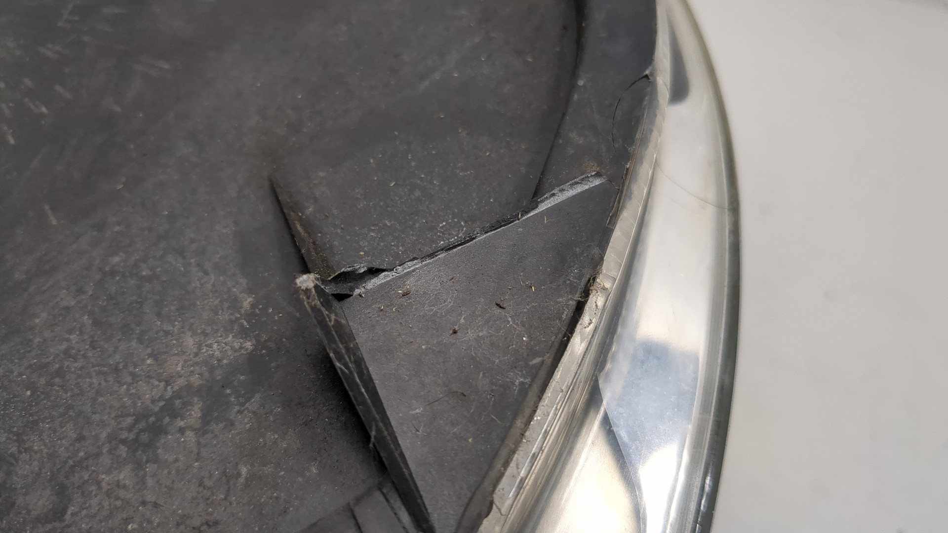 Фара правая