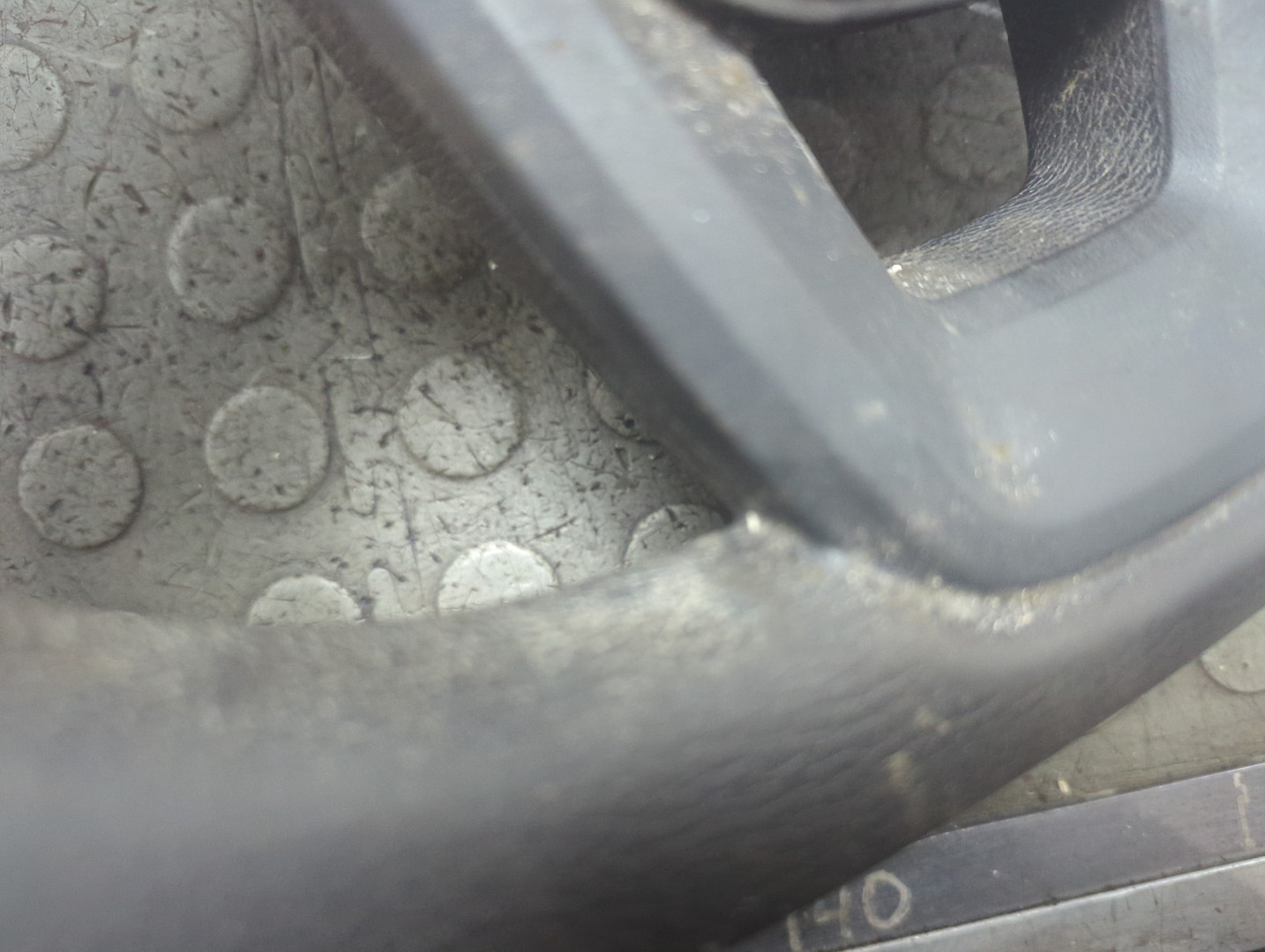 Рулевое колесо (руль)