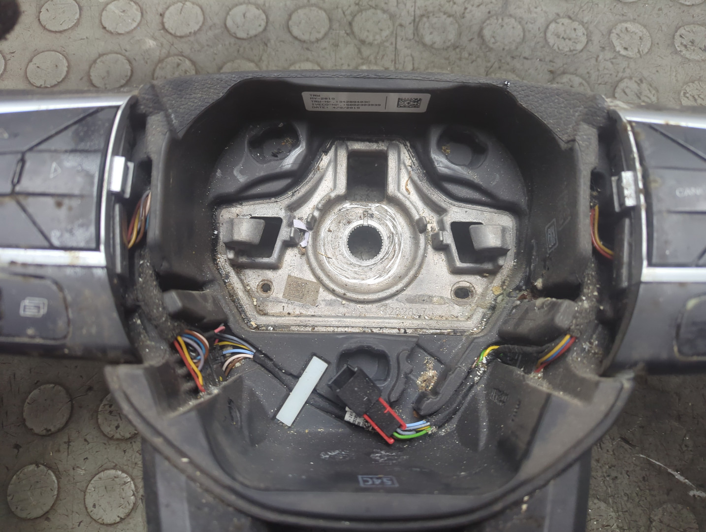 Рулевое колесо (руль)