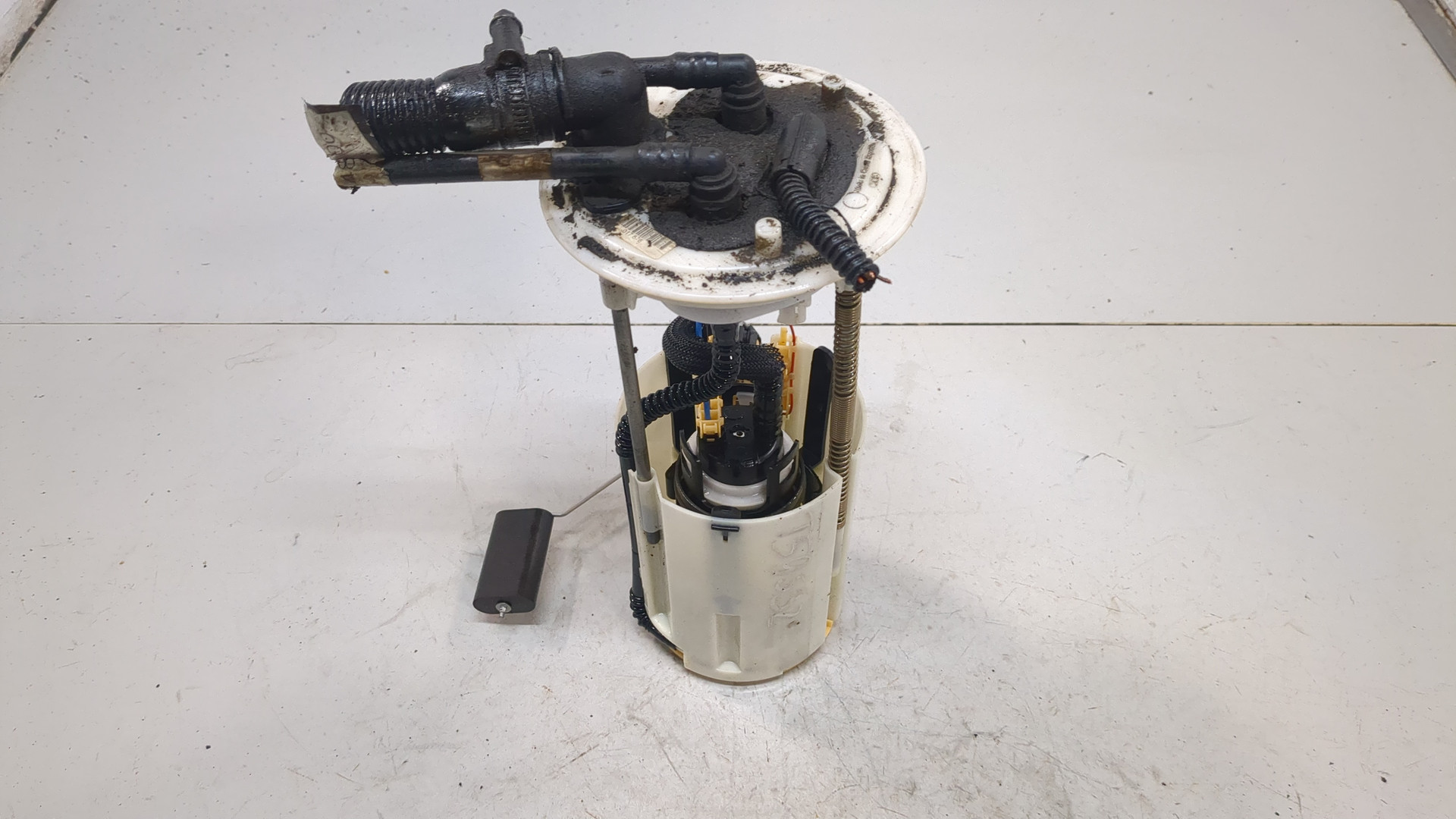 Насос топливный электрический