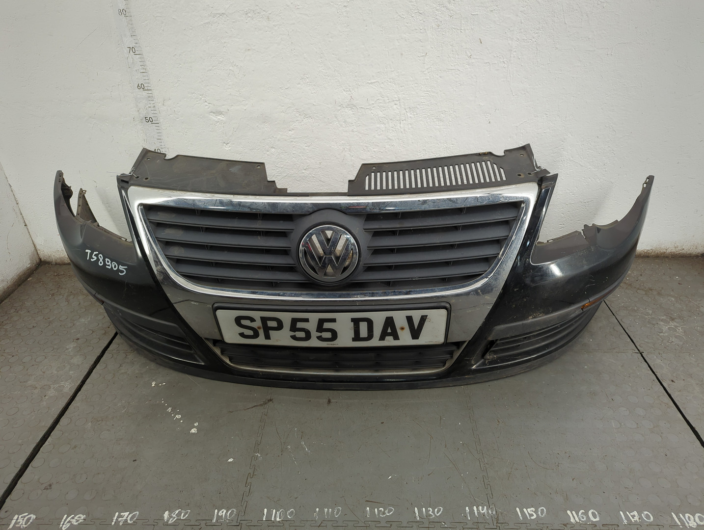 Бампер передний