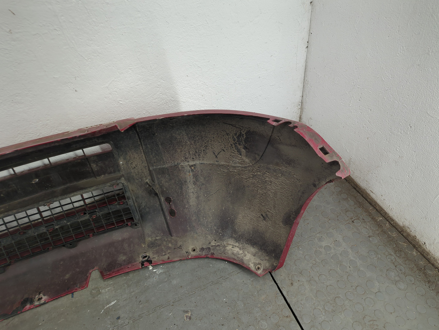 Бампер передний