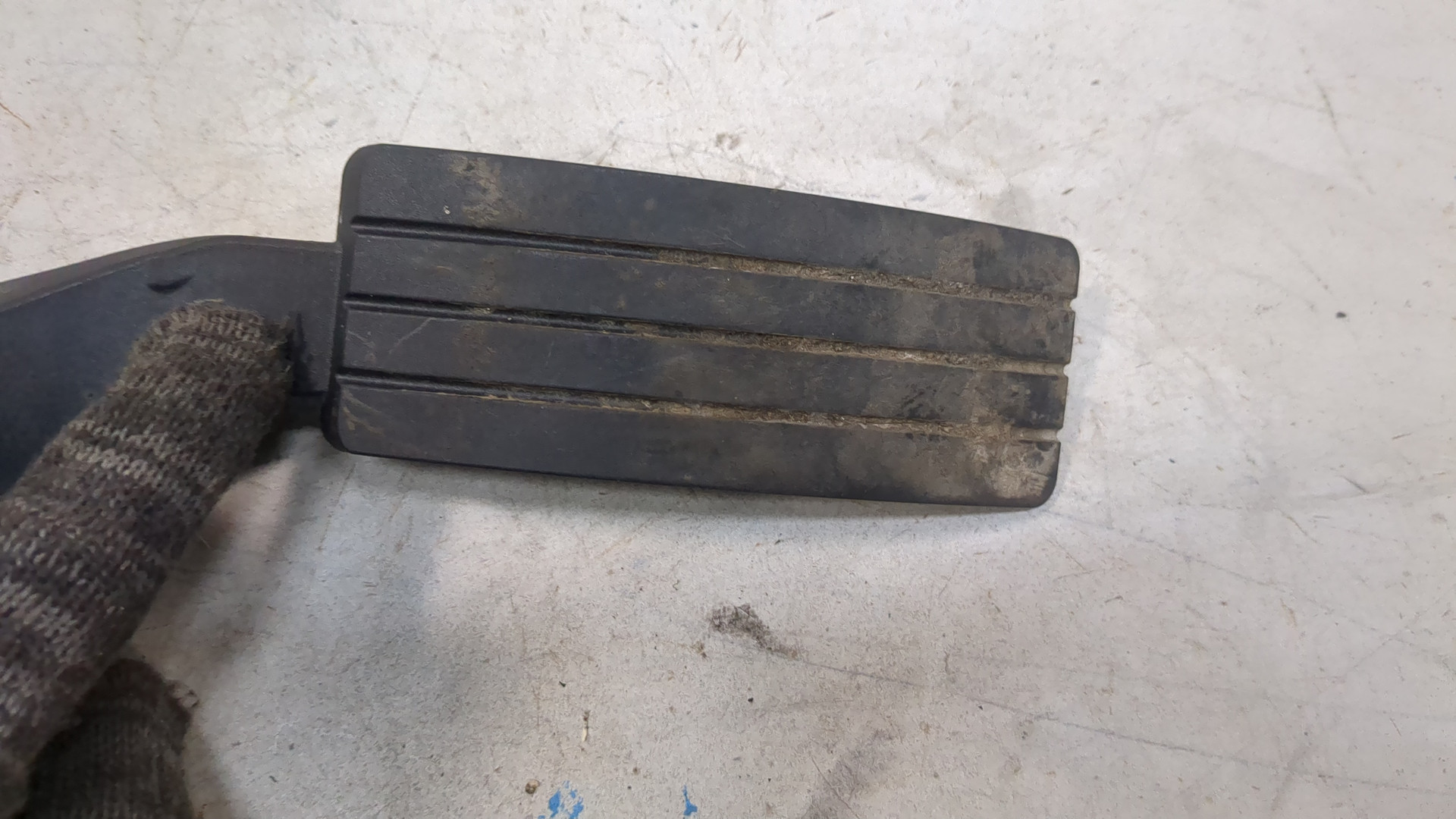 Педаль газа