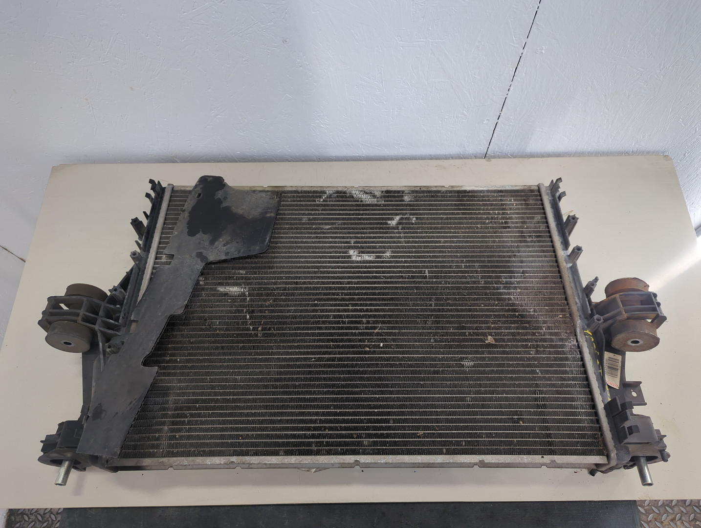 Радиатор охлаждения двигателя основной