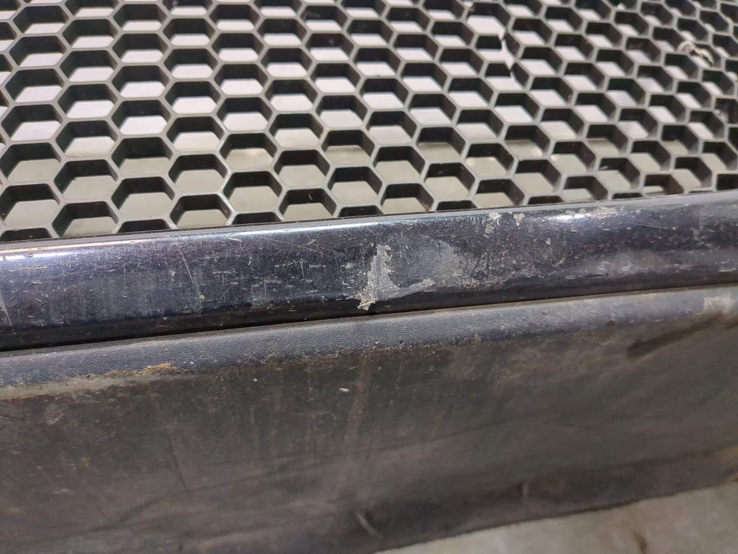 Бампер передний