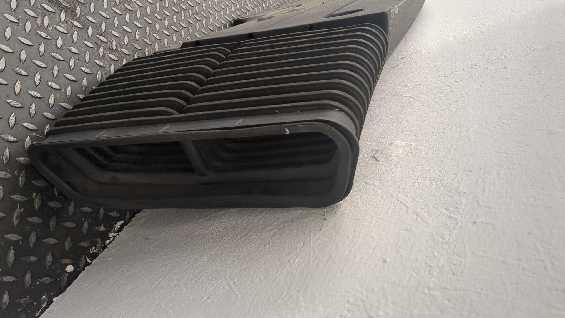 Воздухозаборник (внутри)