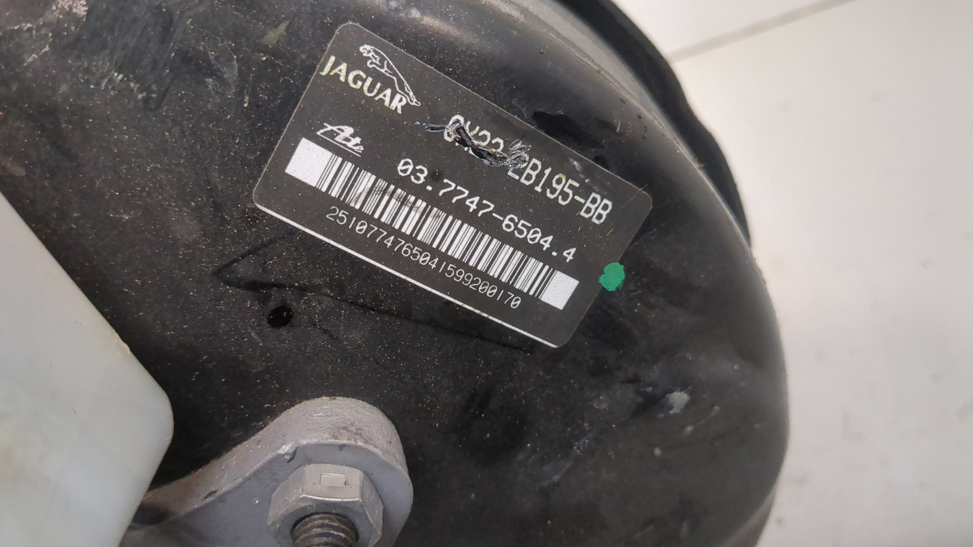 Цилиндр тормозной главный