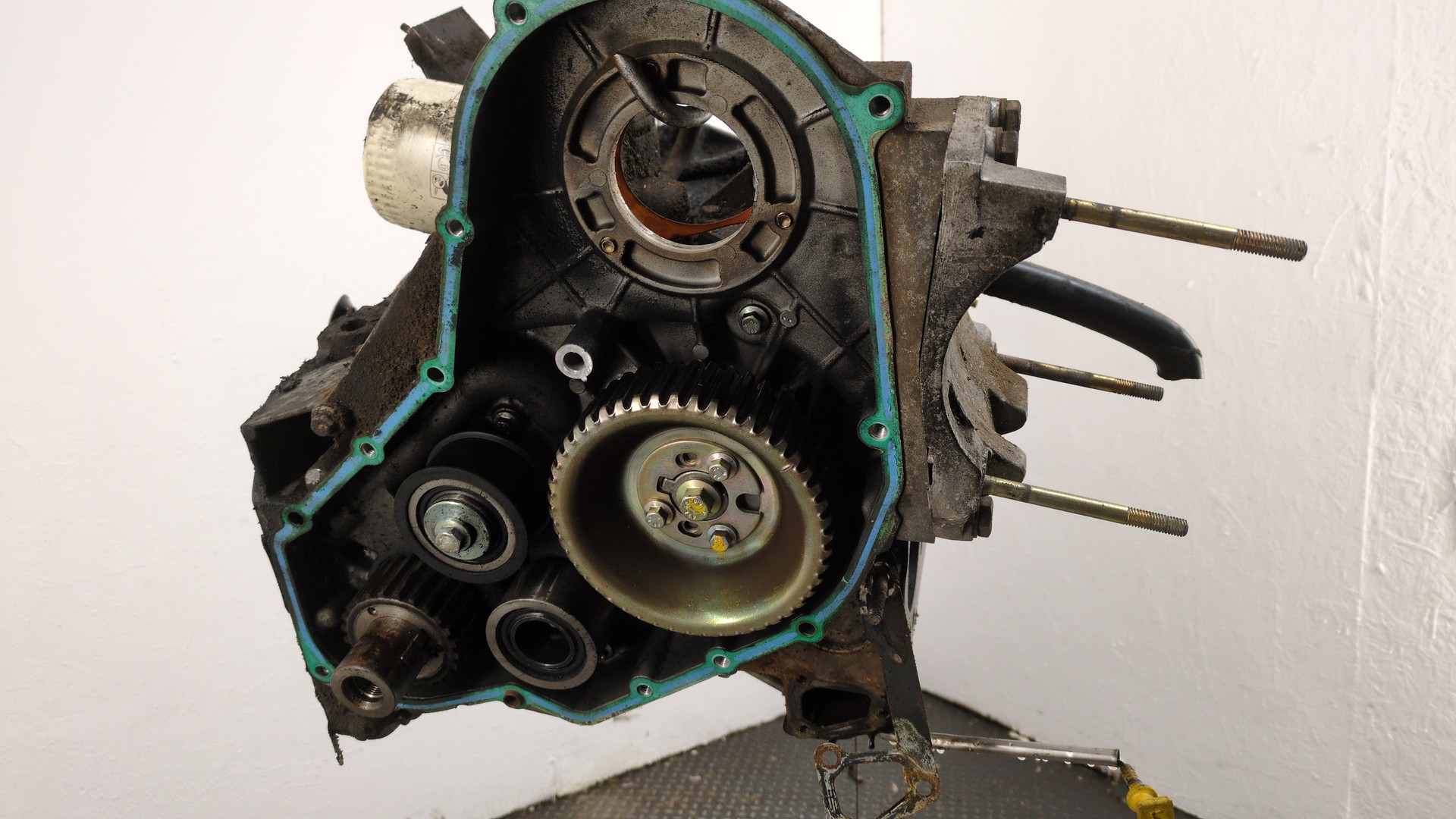 Блок двигателя