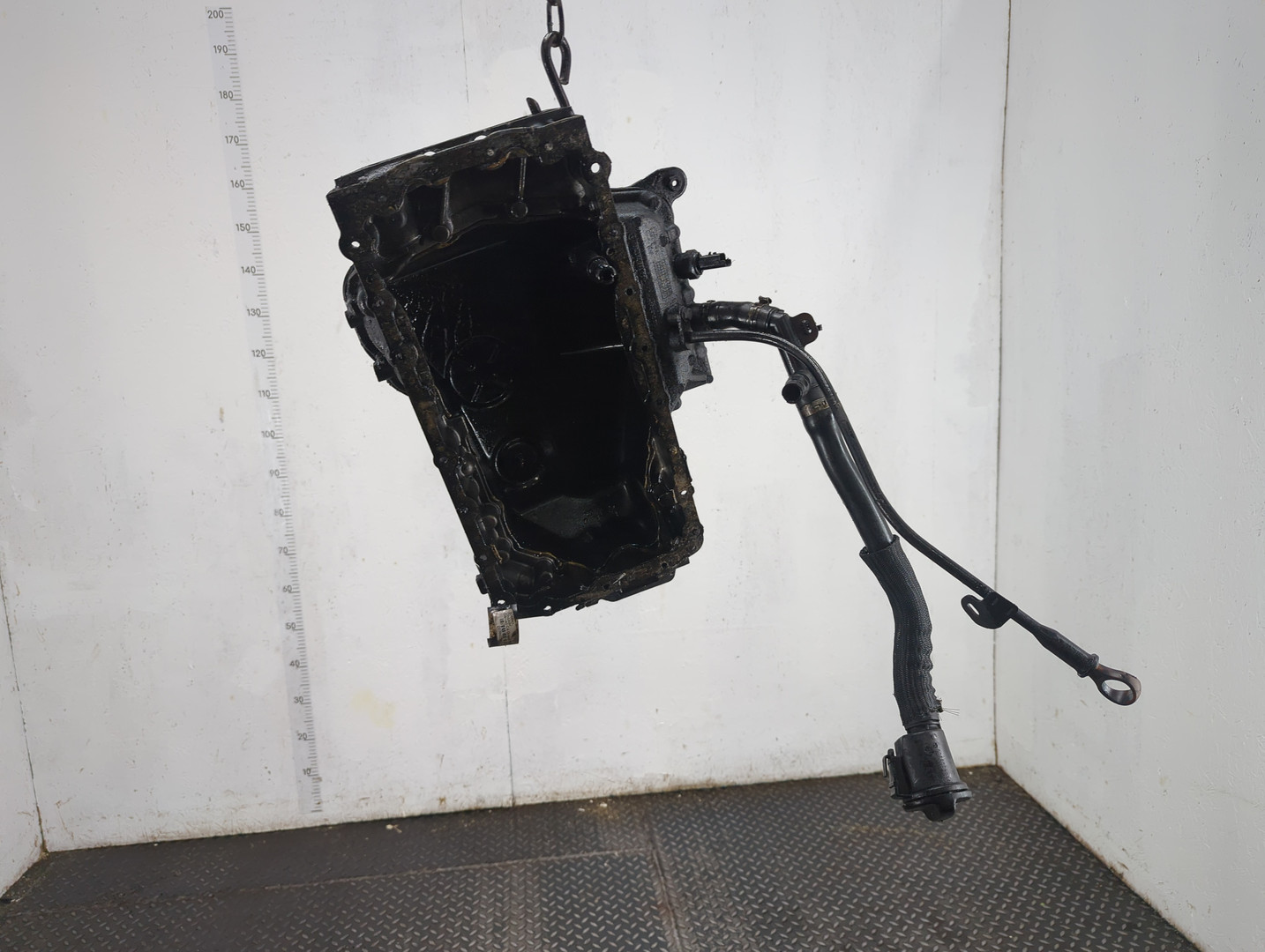 Поддон масляный двигателя (картер)