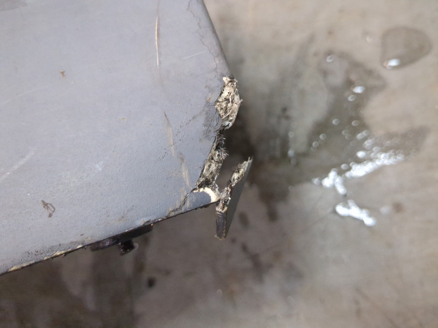 Кузовной элемент