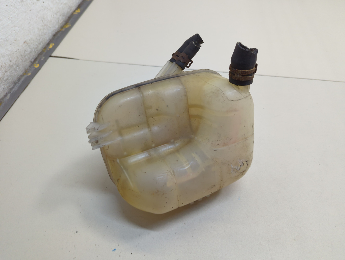 Бачок расширительный