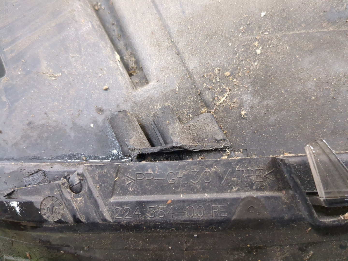 Фара правая