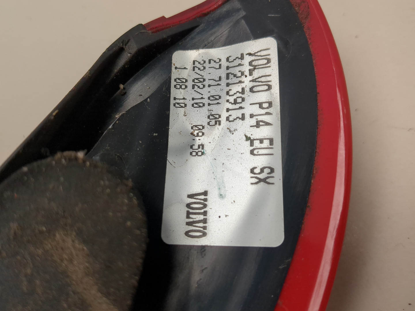 Фонарь задний левый