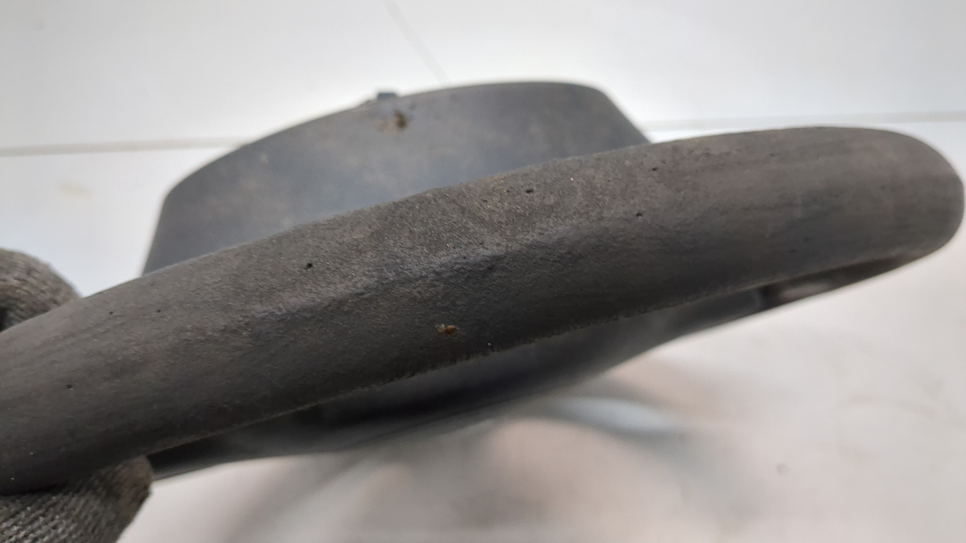 Рулевое колесо (руль)