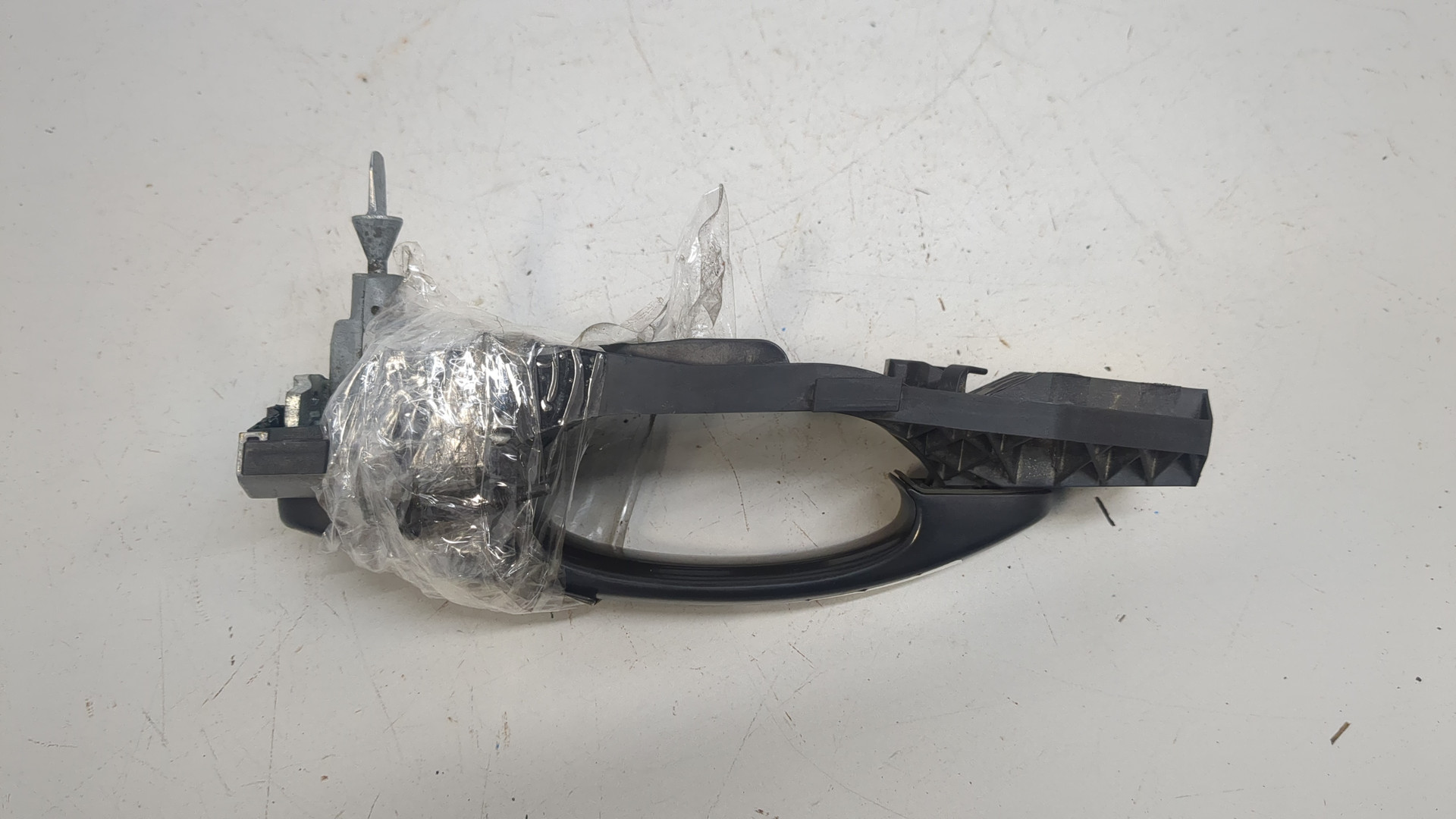 Ручка двери наружная