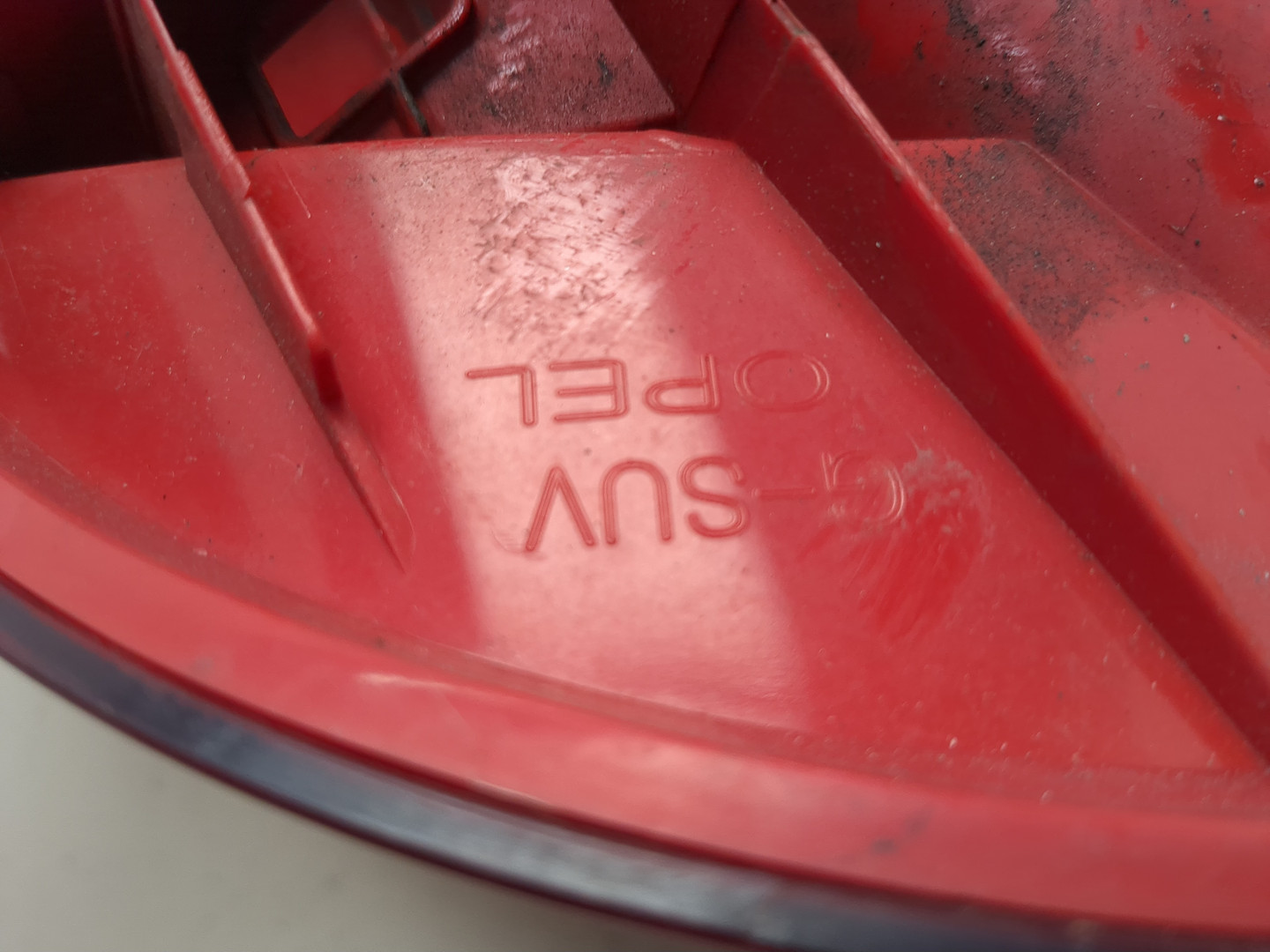 Фонарь задний правый