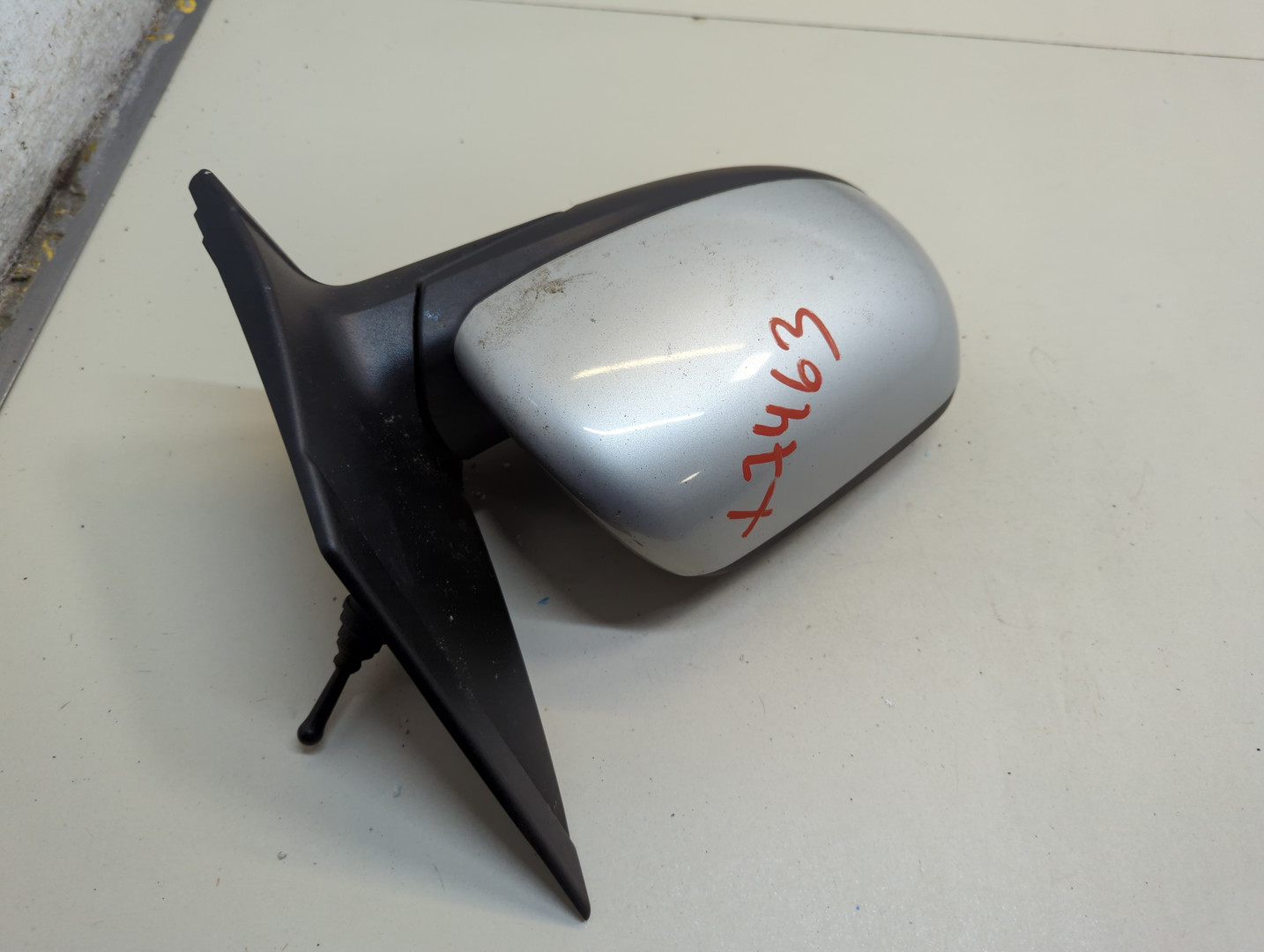 Зеркало правое электрическое