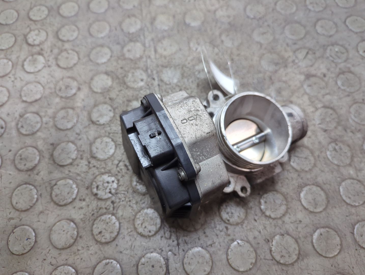 Заслонка дроссельная электрическая