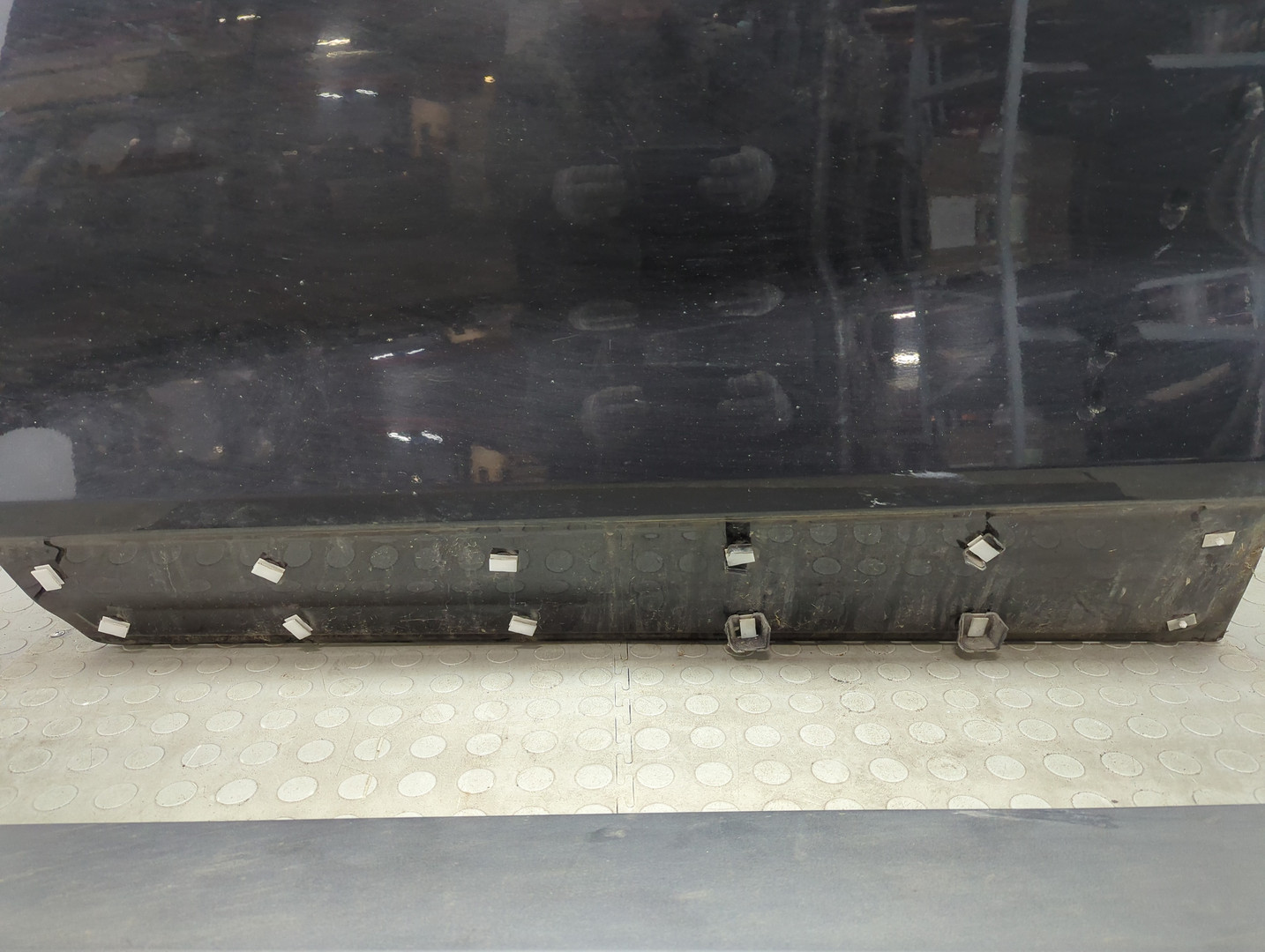 Дверь передняя левая