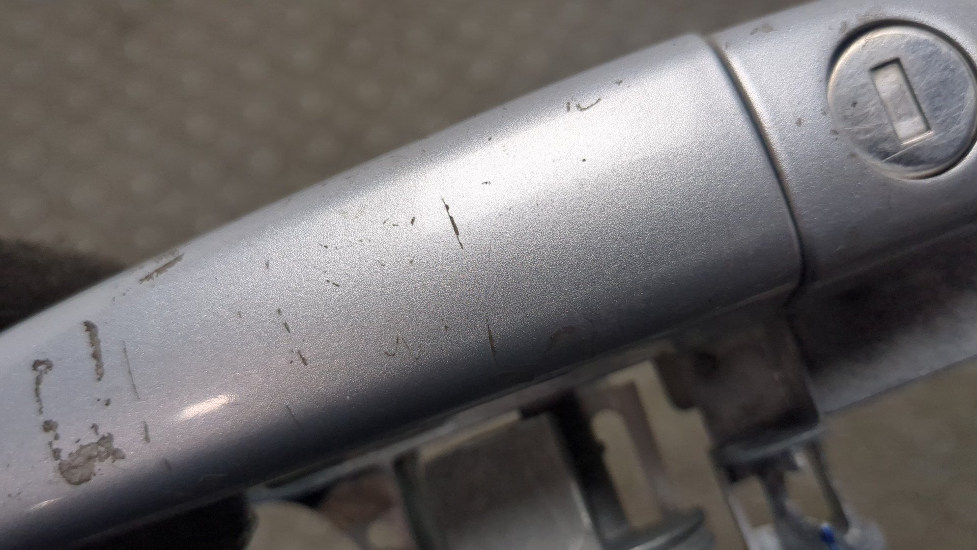 Ручка двери наружная