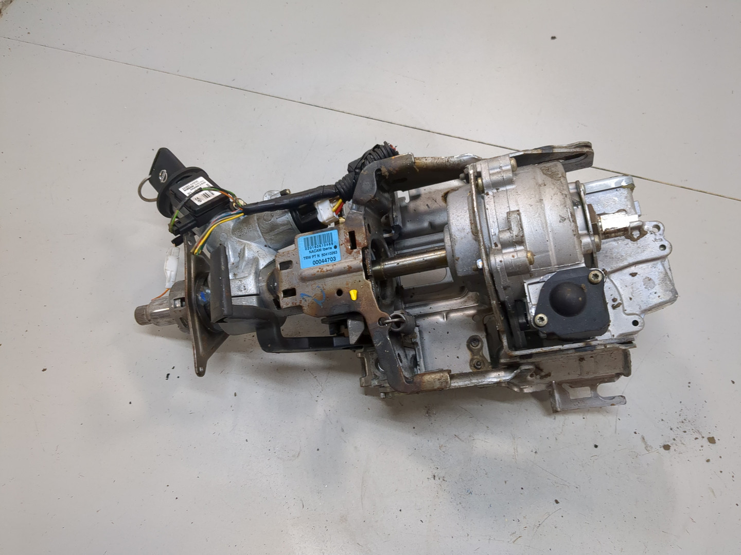 Серводвигатель рулевой рейки