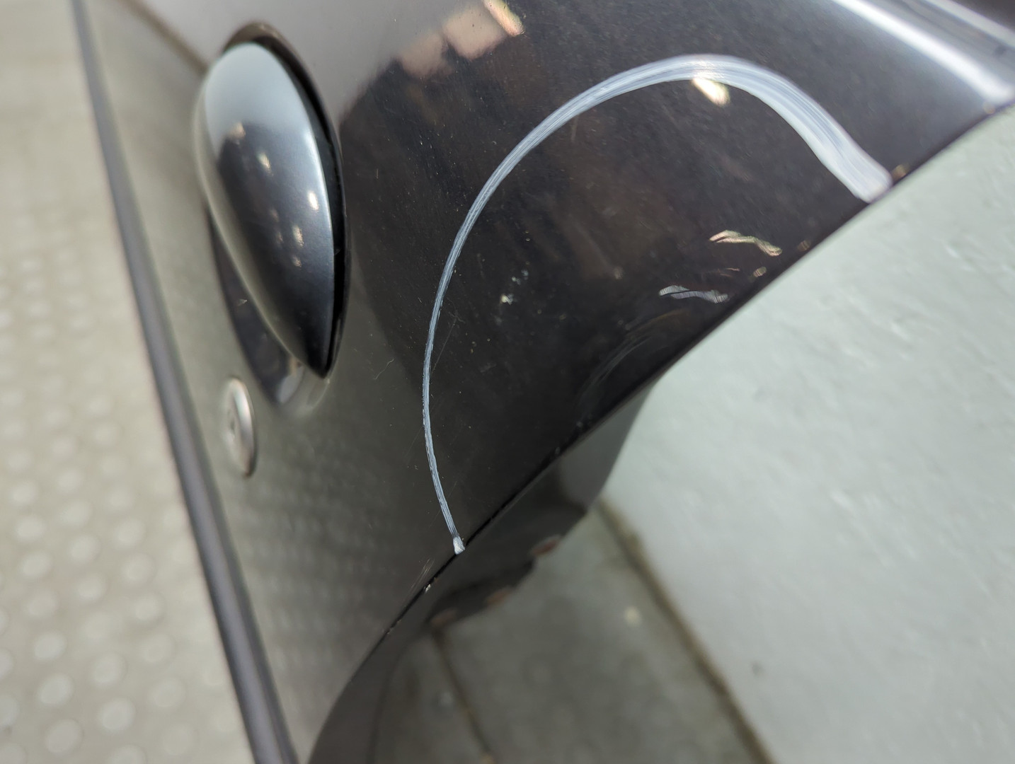 Дверь передняя левая