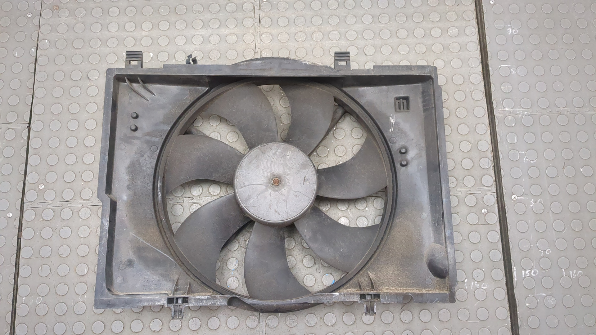 Вентилятор радиатора