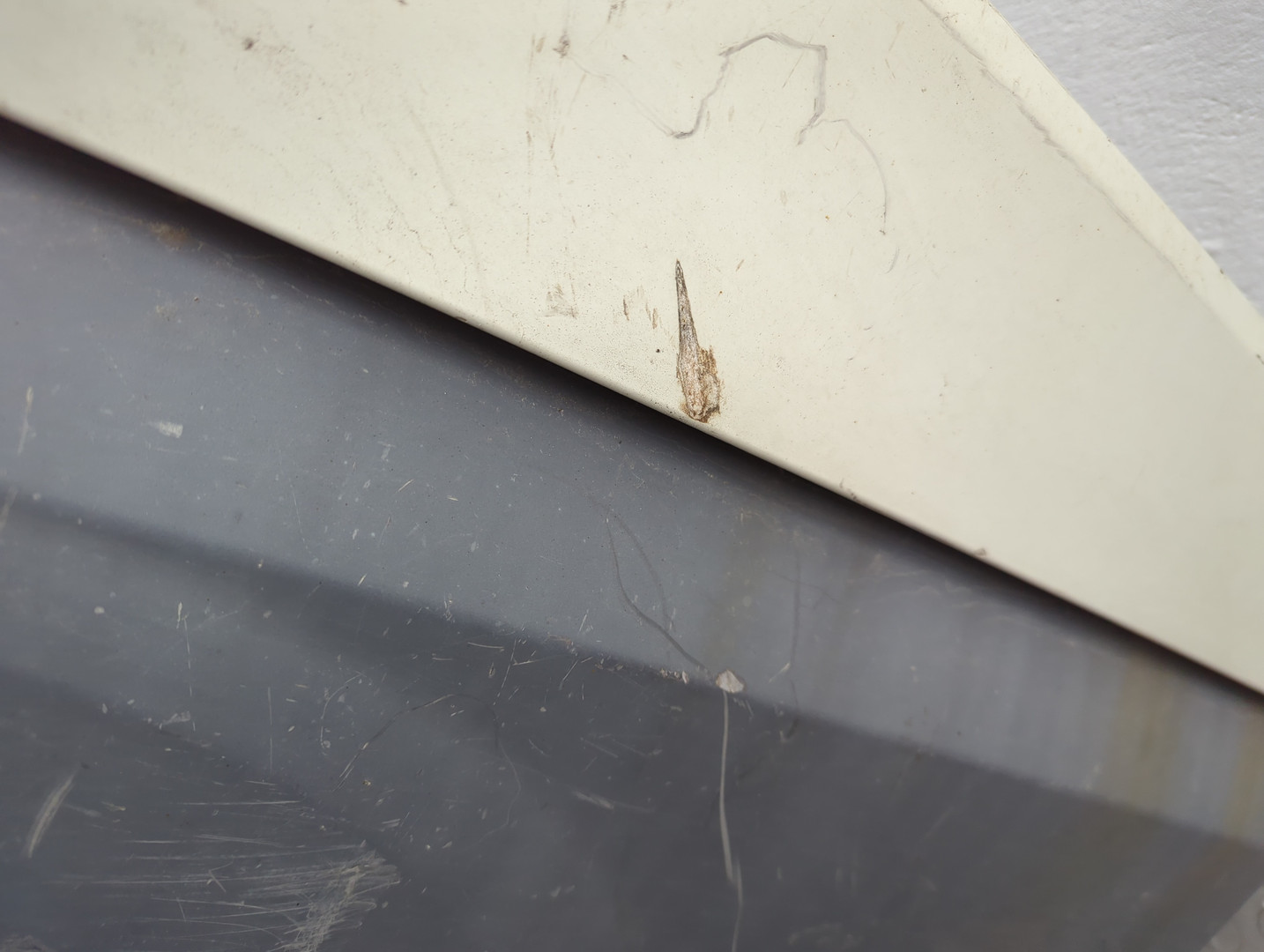 Подножка левая