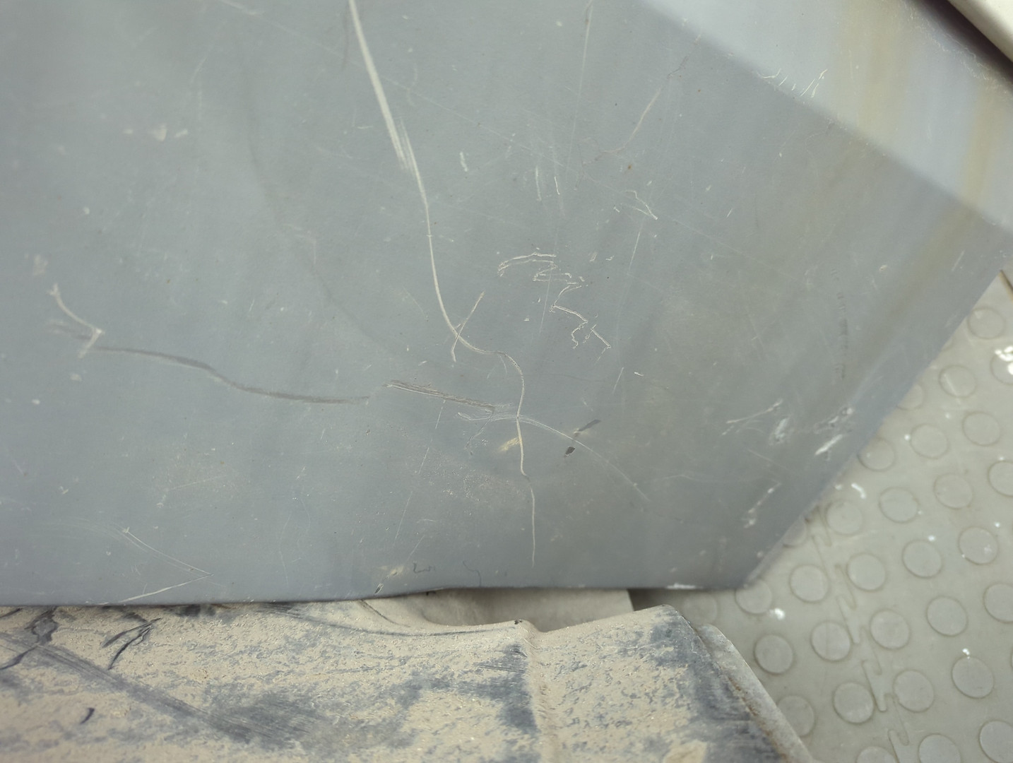 Подножка левая