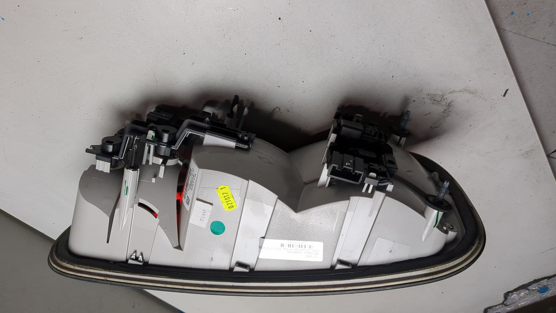 Фонарь задний левый