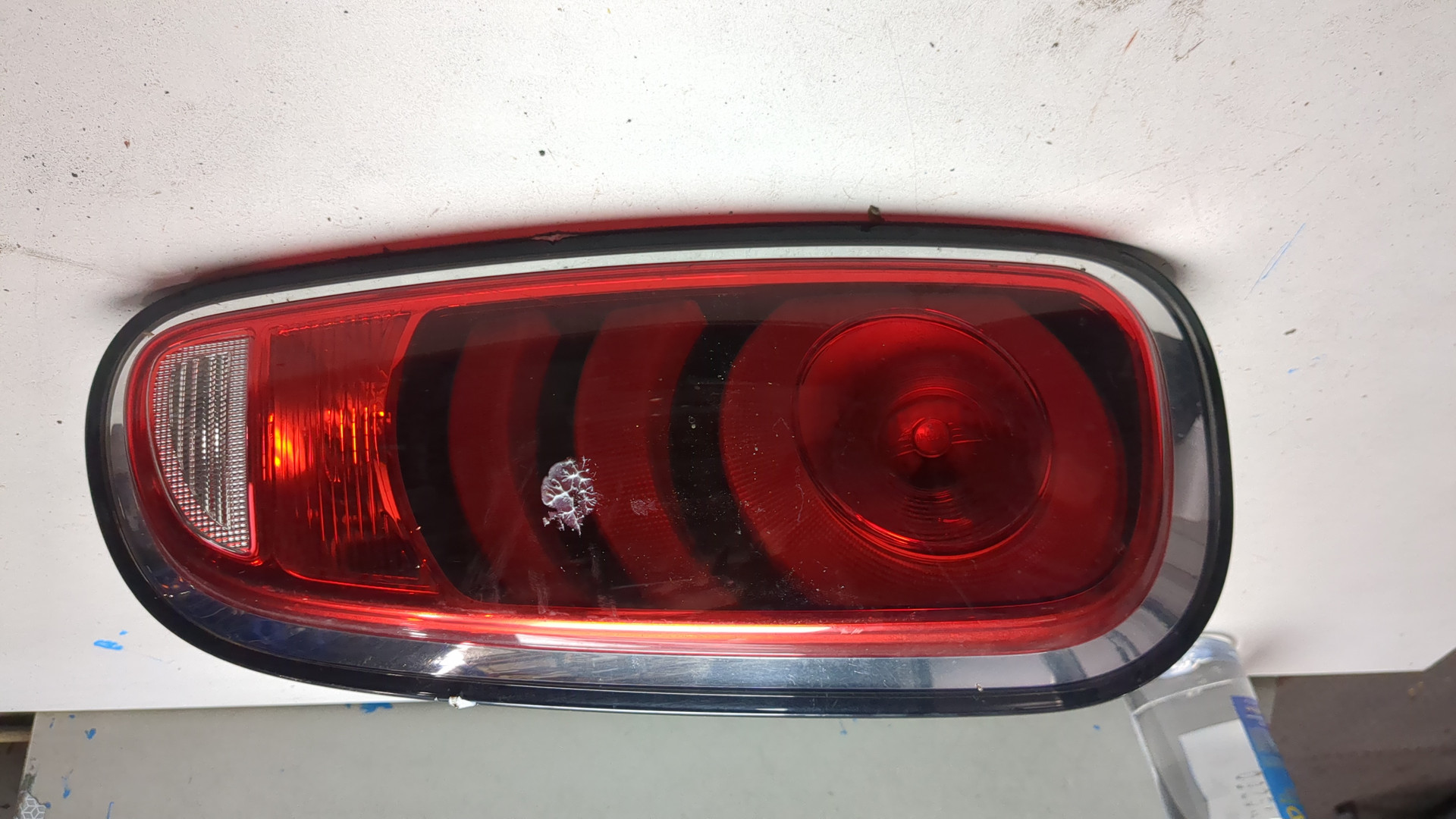 Фонарь задний левый