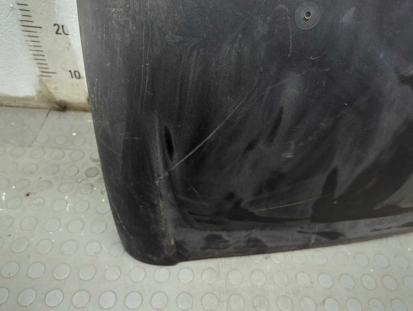 Крыло заднее левое