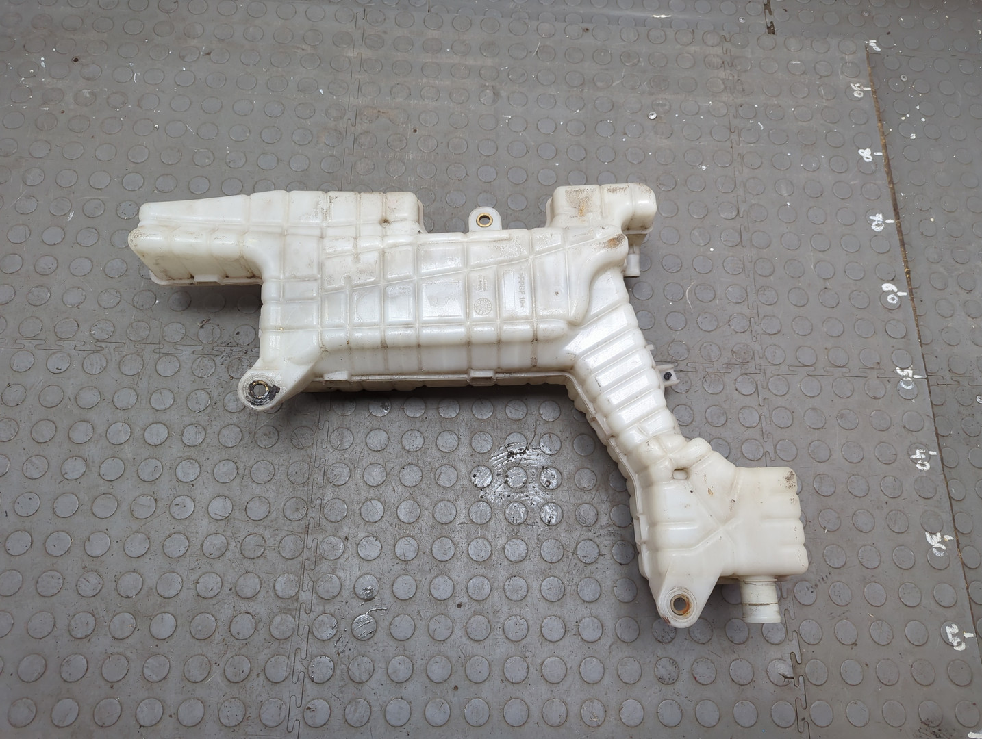 Бачок расширительный