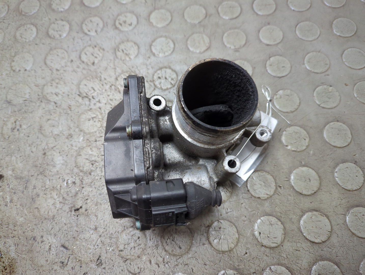 Заслонка дроссельная электрическая