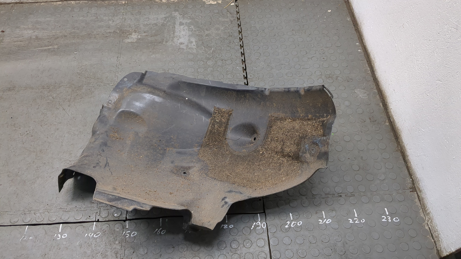 Локер передний правый