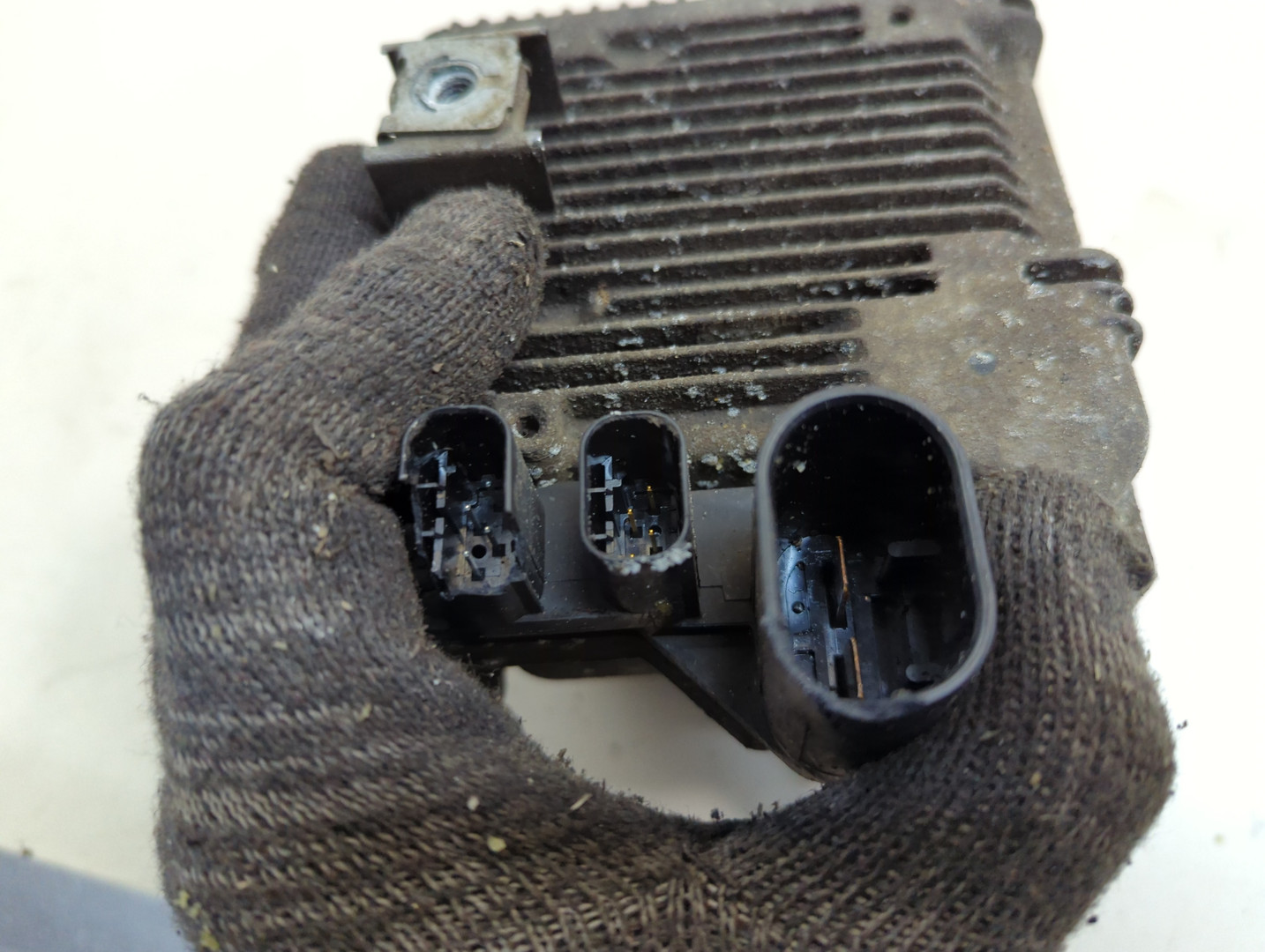 Серводвигатель рулевой рейки