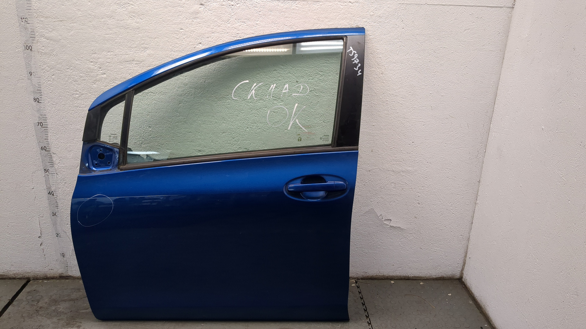 Дверь передняя левая