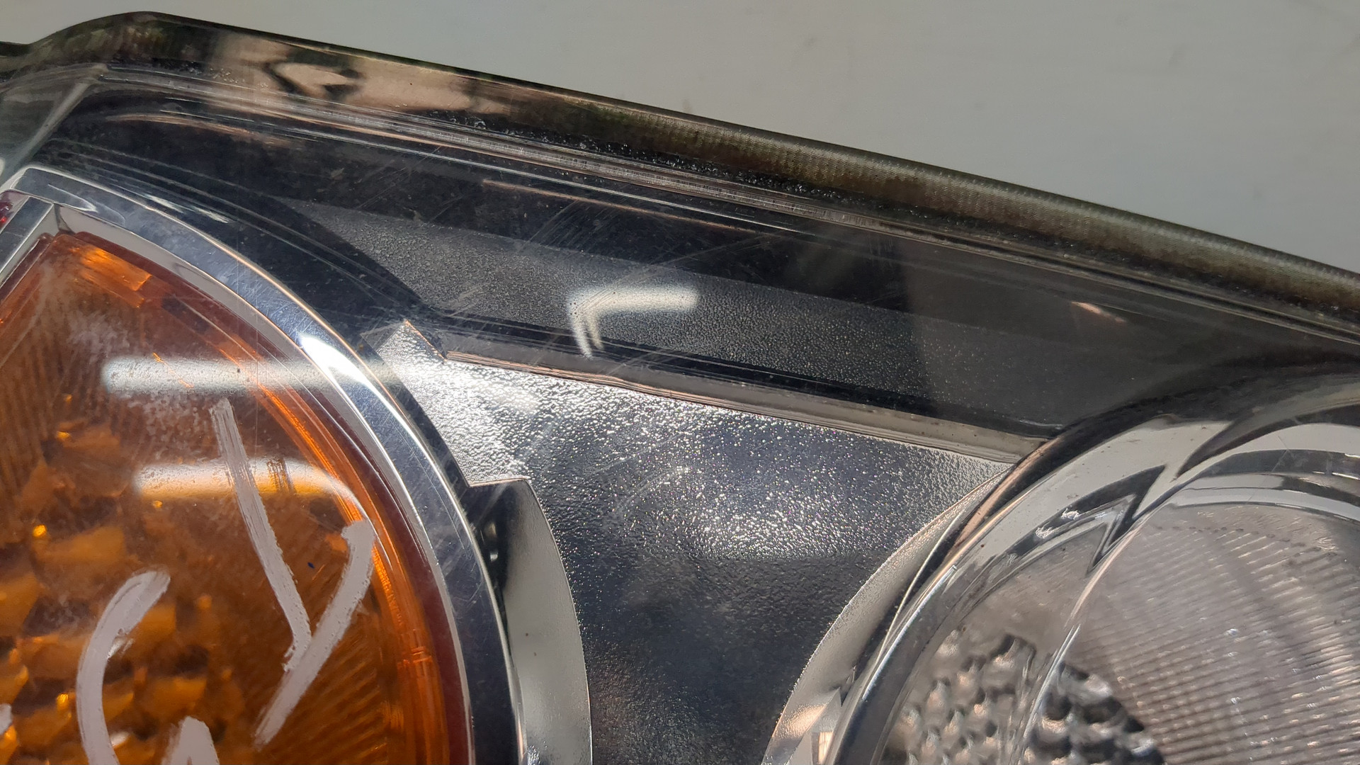 Фонарь задний левый