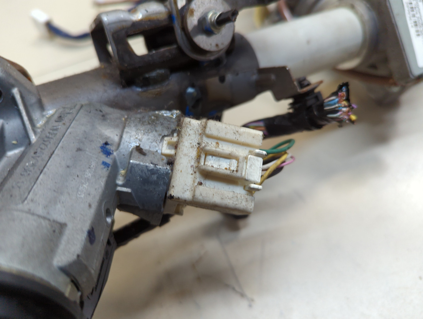 Серводвигатель рулевой рейки