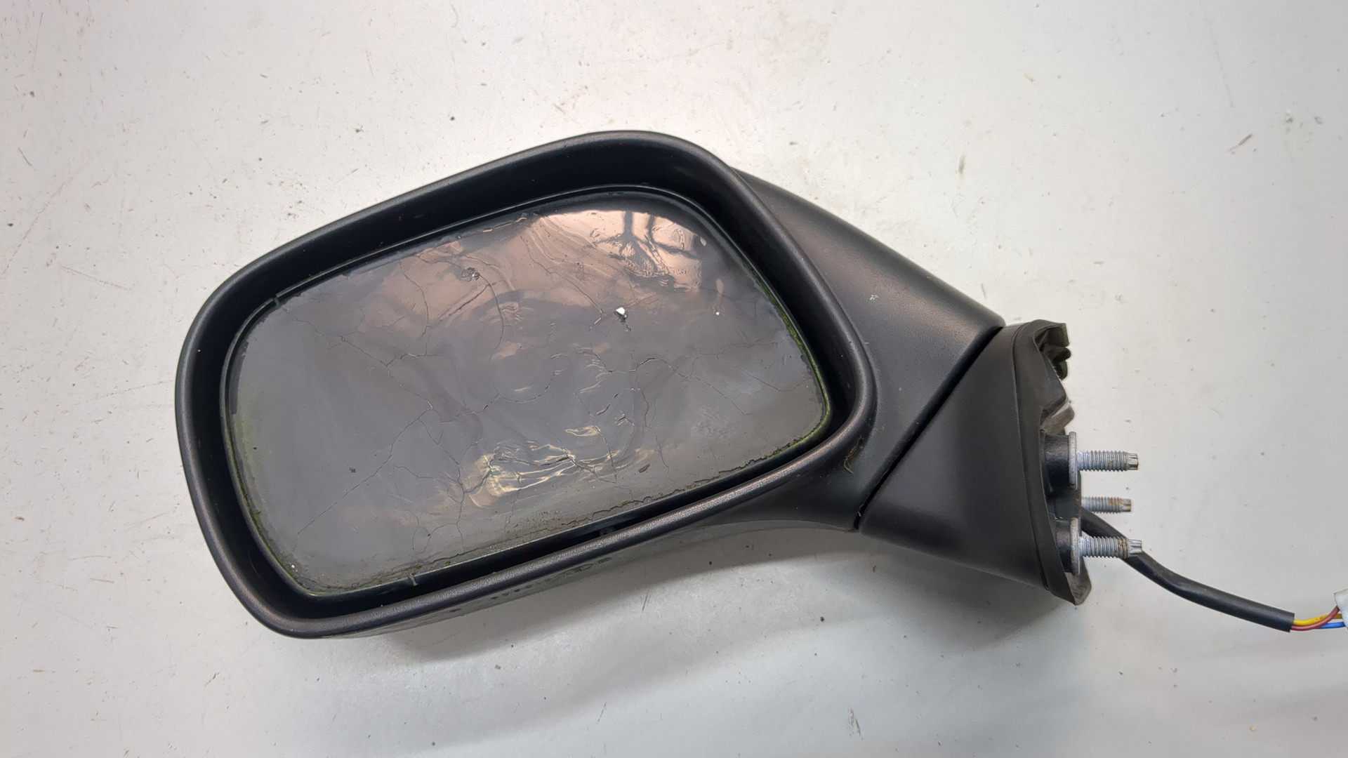 Зеркало левое электрическое